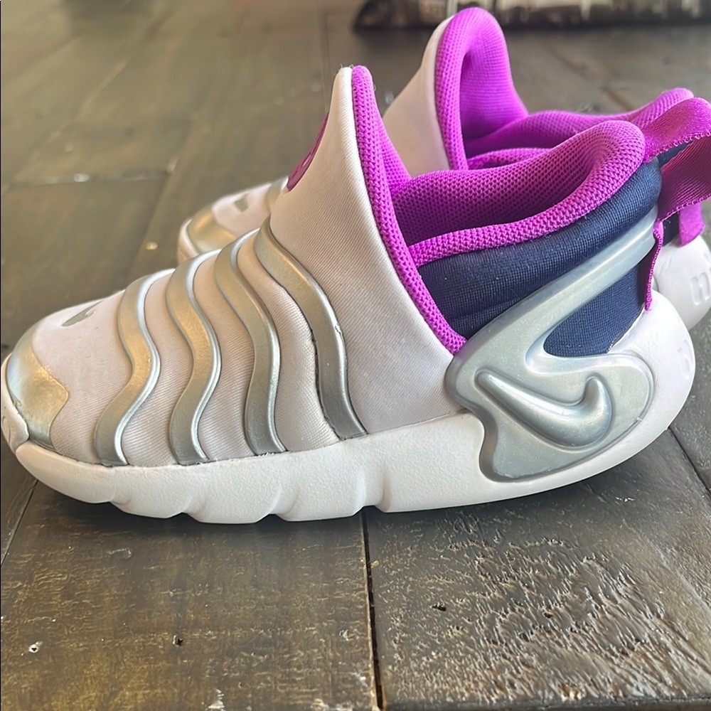 Nike Kids' Pink and Purple Slip-On Shoes - Picture 11 of 14